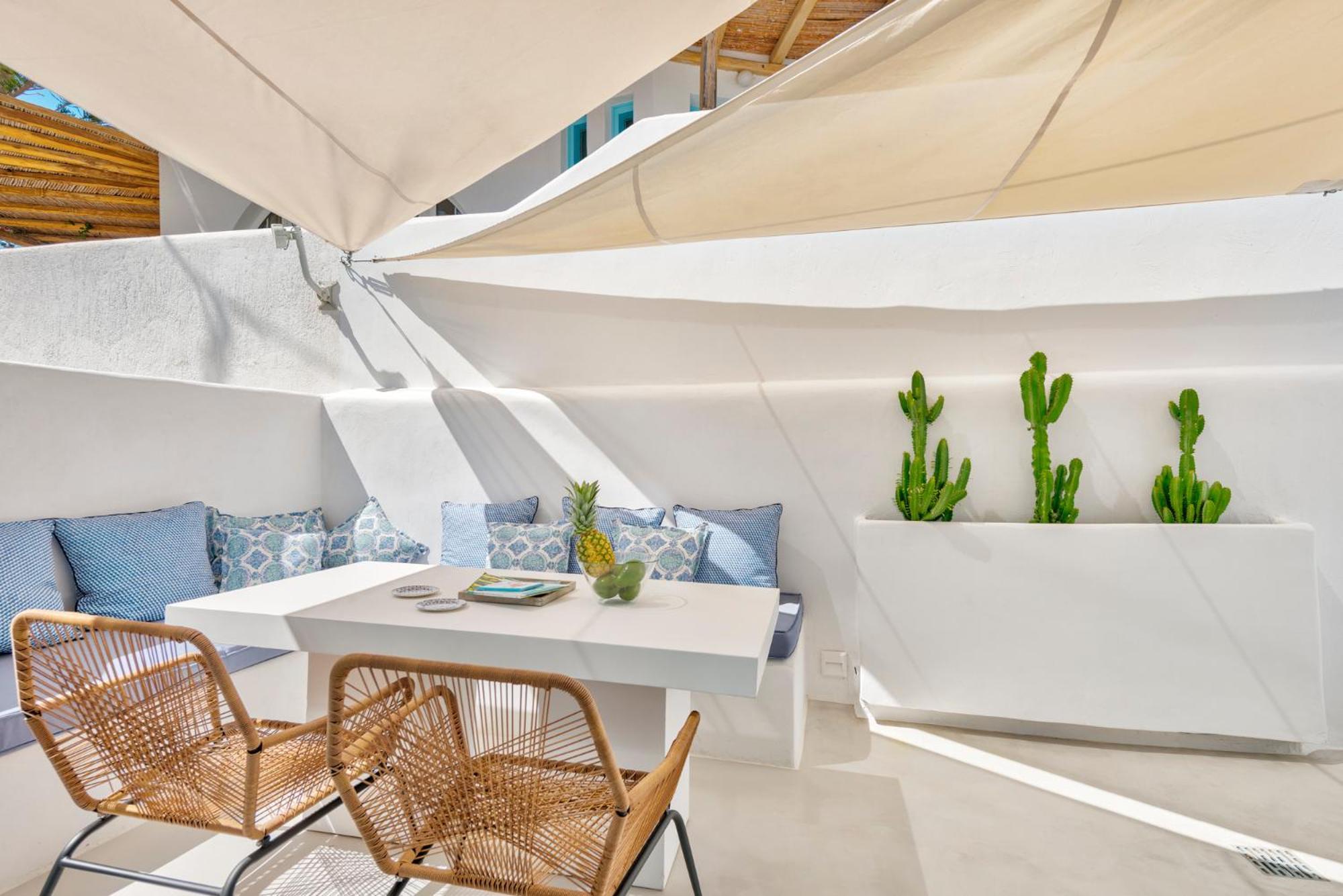 Mykonian Mews Luxury Suites Pszarú Kültér fotó