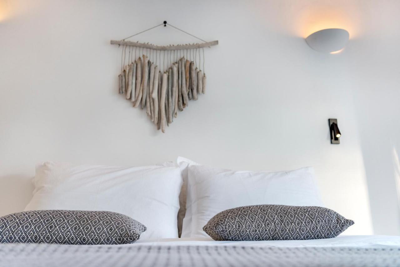 Mykonian Mews Luxury Suites Pszarú Kültér fotó